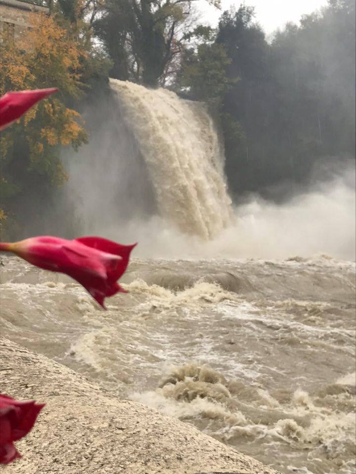La cascata del fiume Liri, nel centro di Isola del Liri