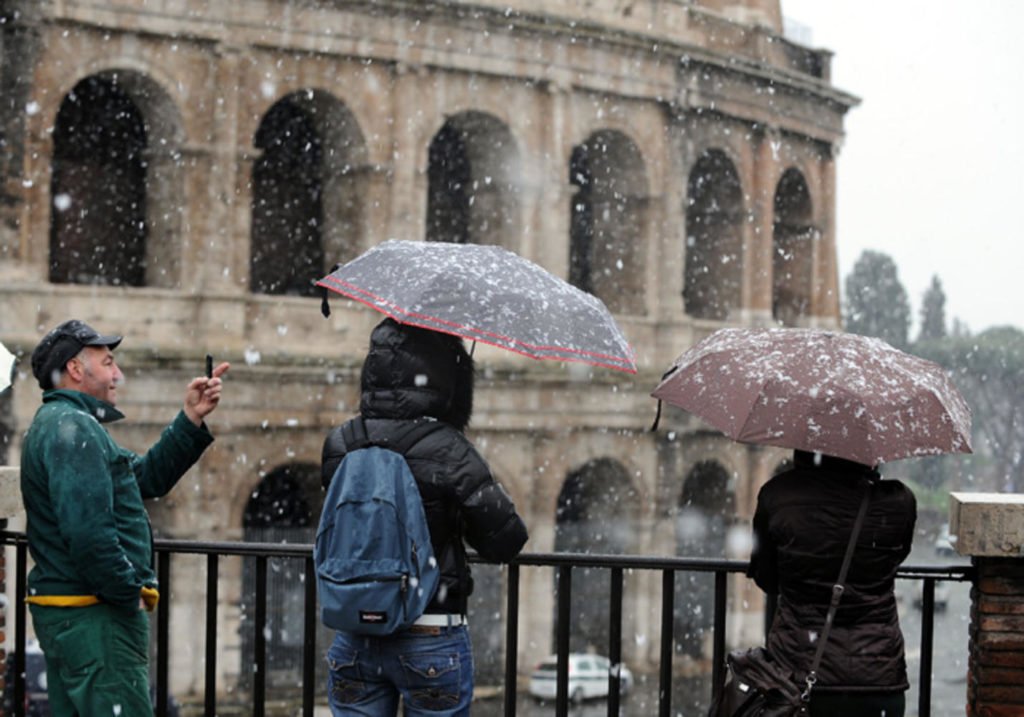 neve sulla città